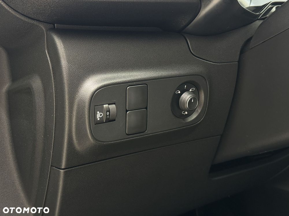 Citroën C3 1.2 PureTech Max - 21