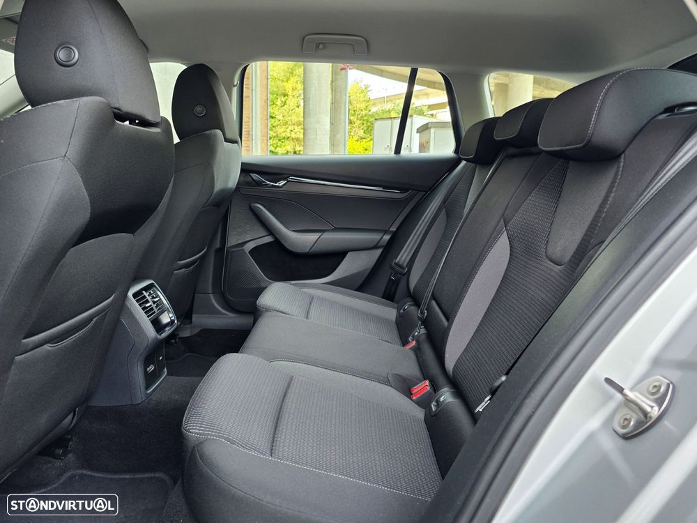 Skoda Octavia Break 2.0 TDI Ambition - 36
