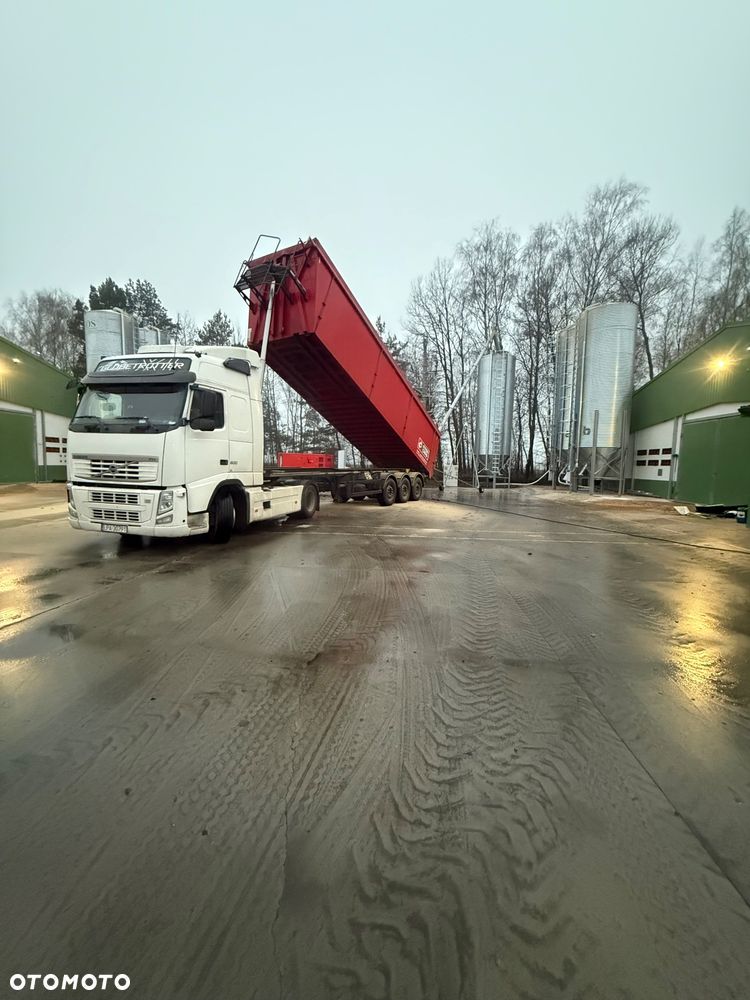 Volvo 500 - 2