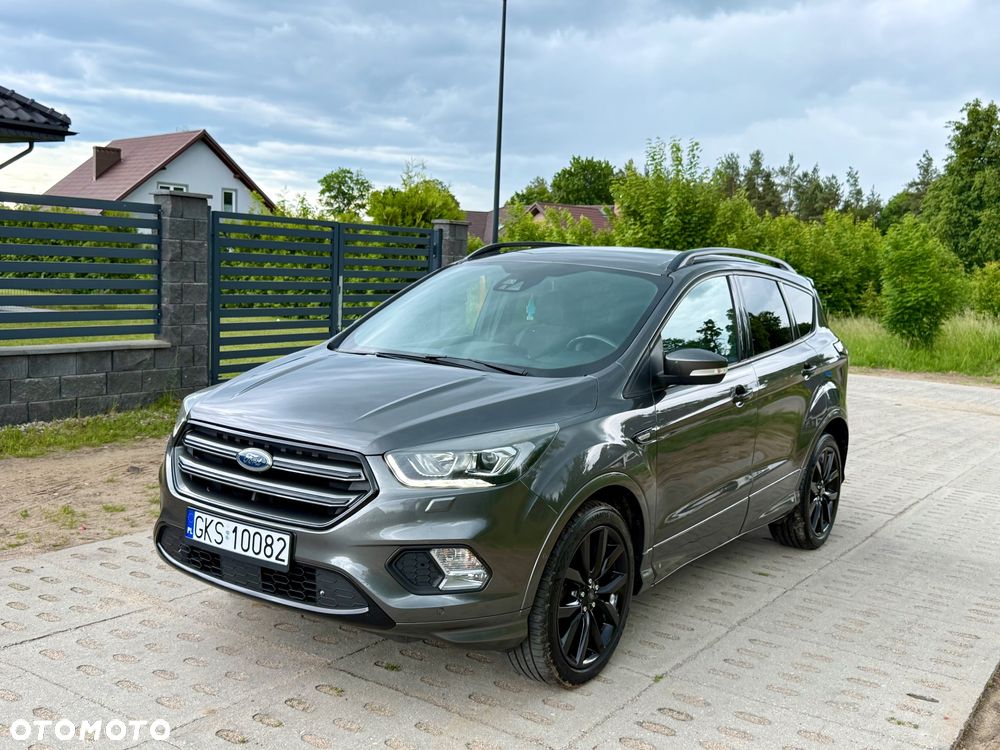 Ford Kuga 1.5 EcoBoost 2x4 ST-Line - 28
