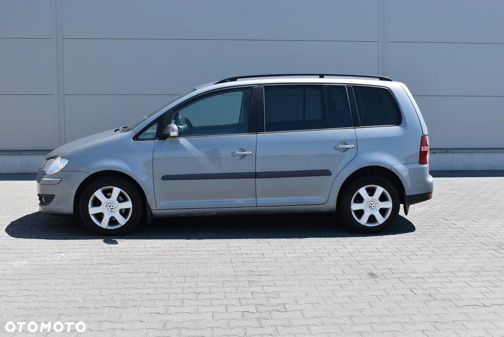 Volkswagen Touran 1.4 TSI Cross - 17