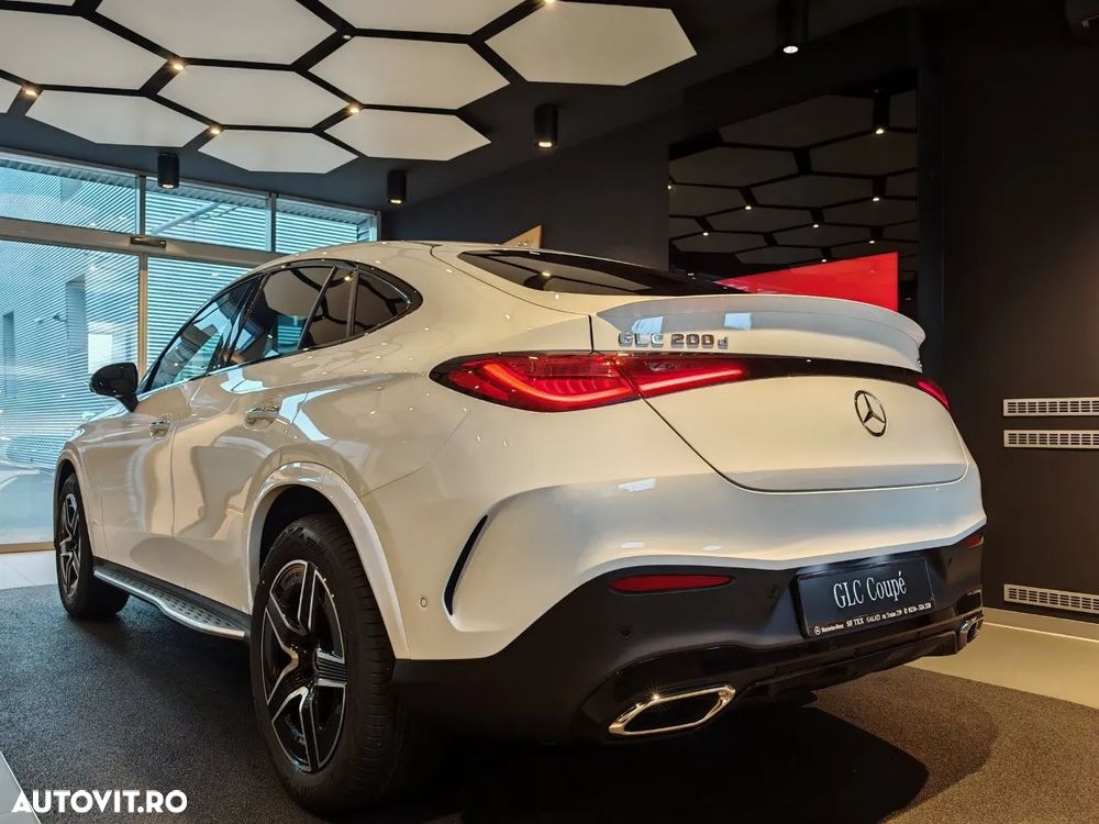 Mercedes-Benz GLC Coupe 200 d 4MATIC MHEV - 11