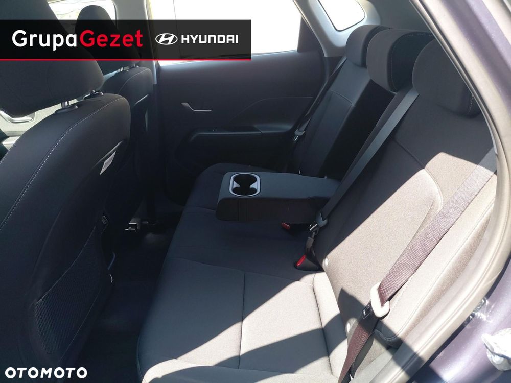 Hyundai Kona - 13