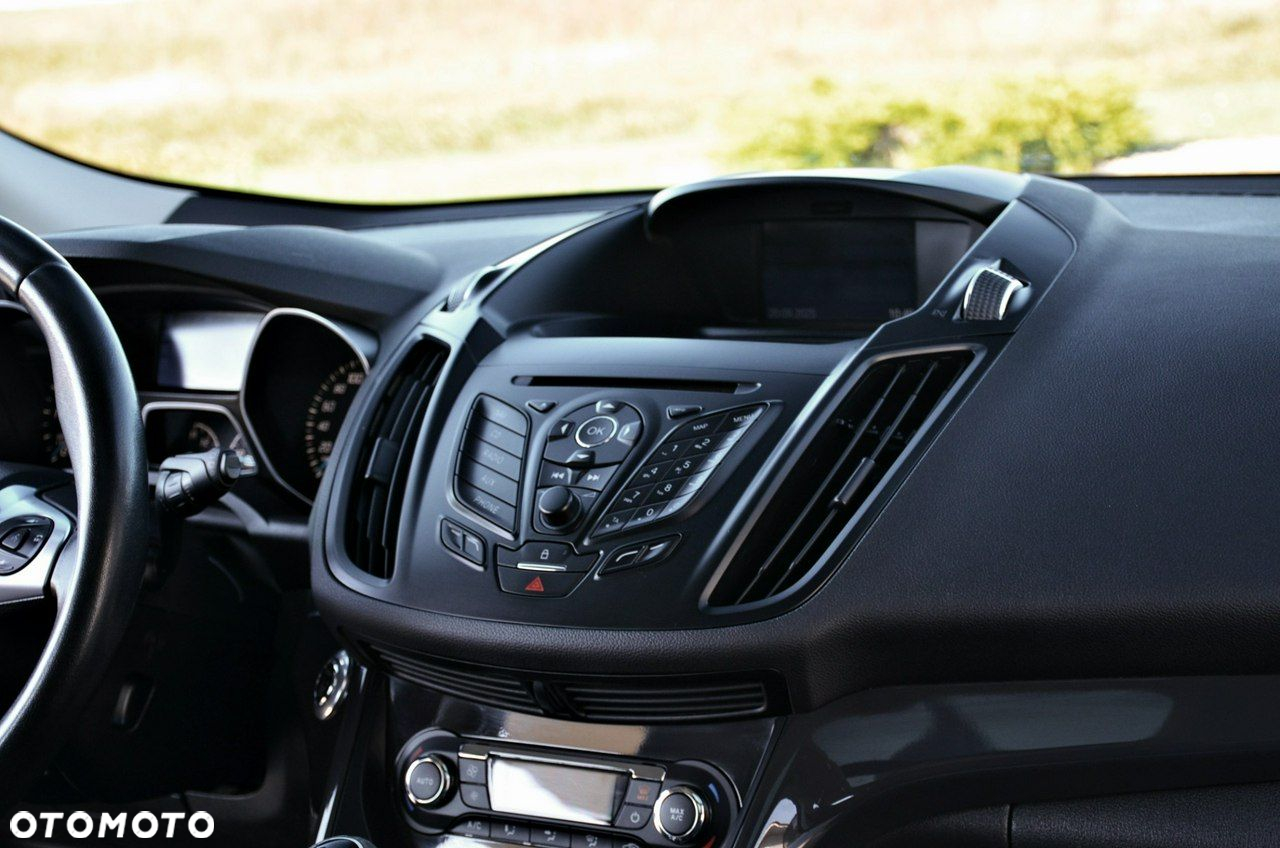 Ford Kuga - 23