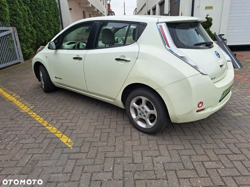 Nissan Leaf - 7