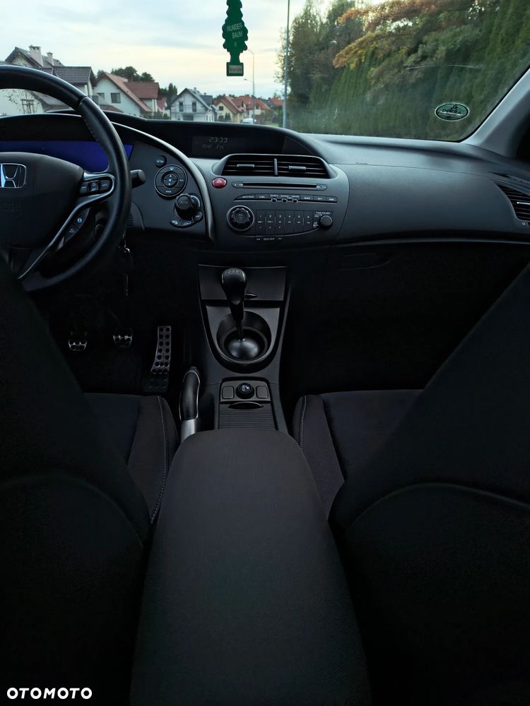 Honda Civic 1.4 i-VTEC Sport - 31