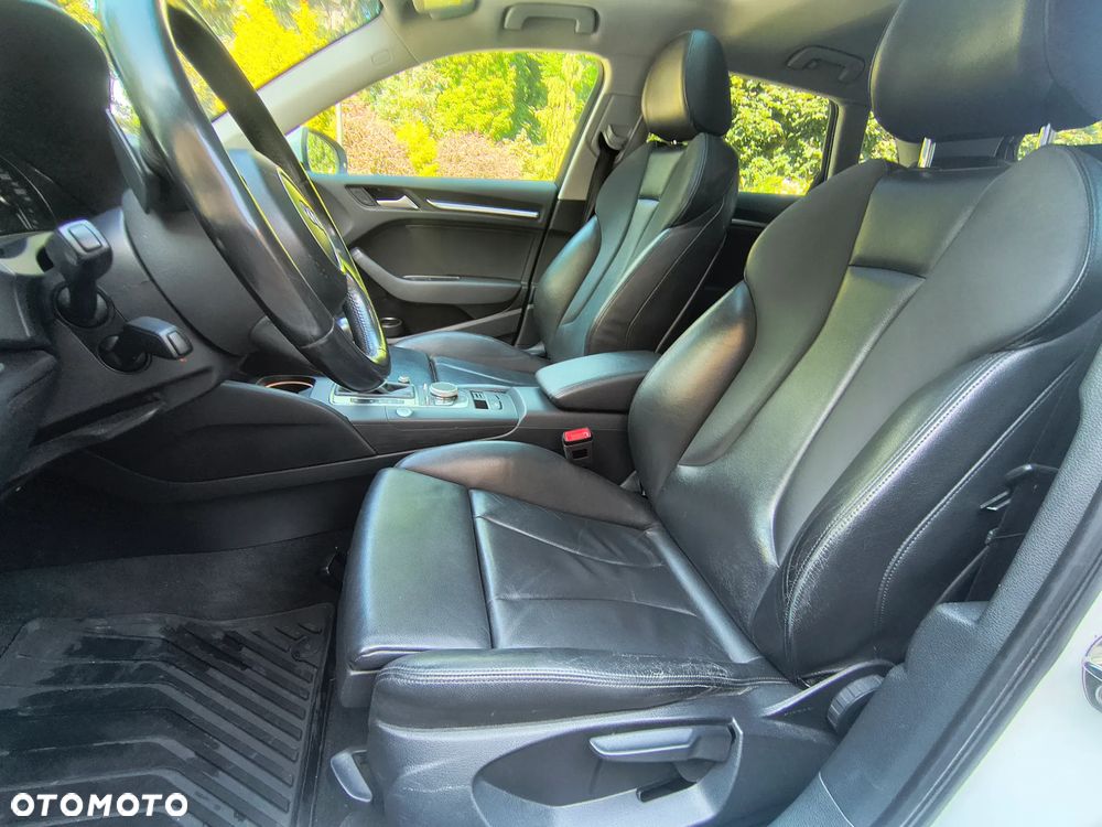 Audi A3 Sportback 1.4 TFSI e-tron design - 13