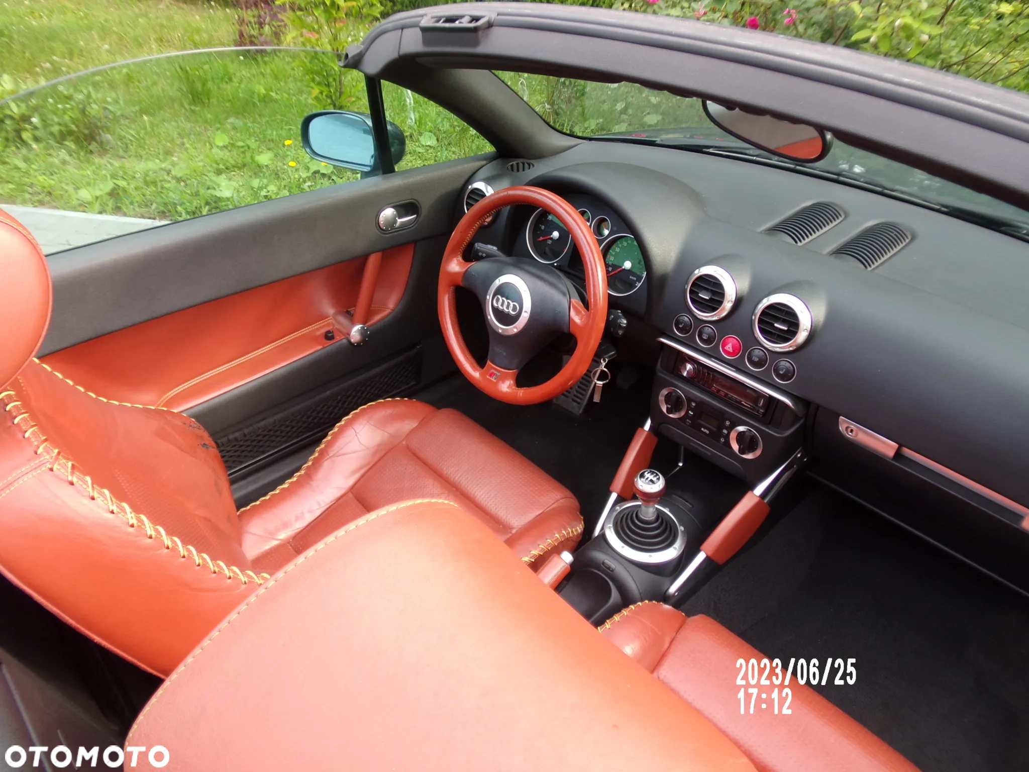Audi TT Coupé Roadster 1.8T - 33