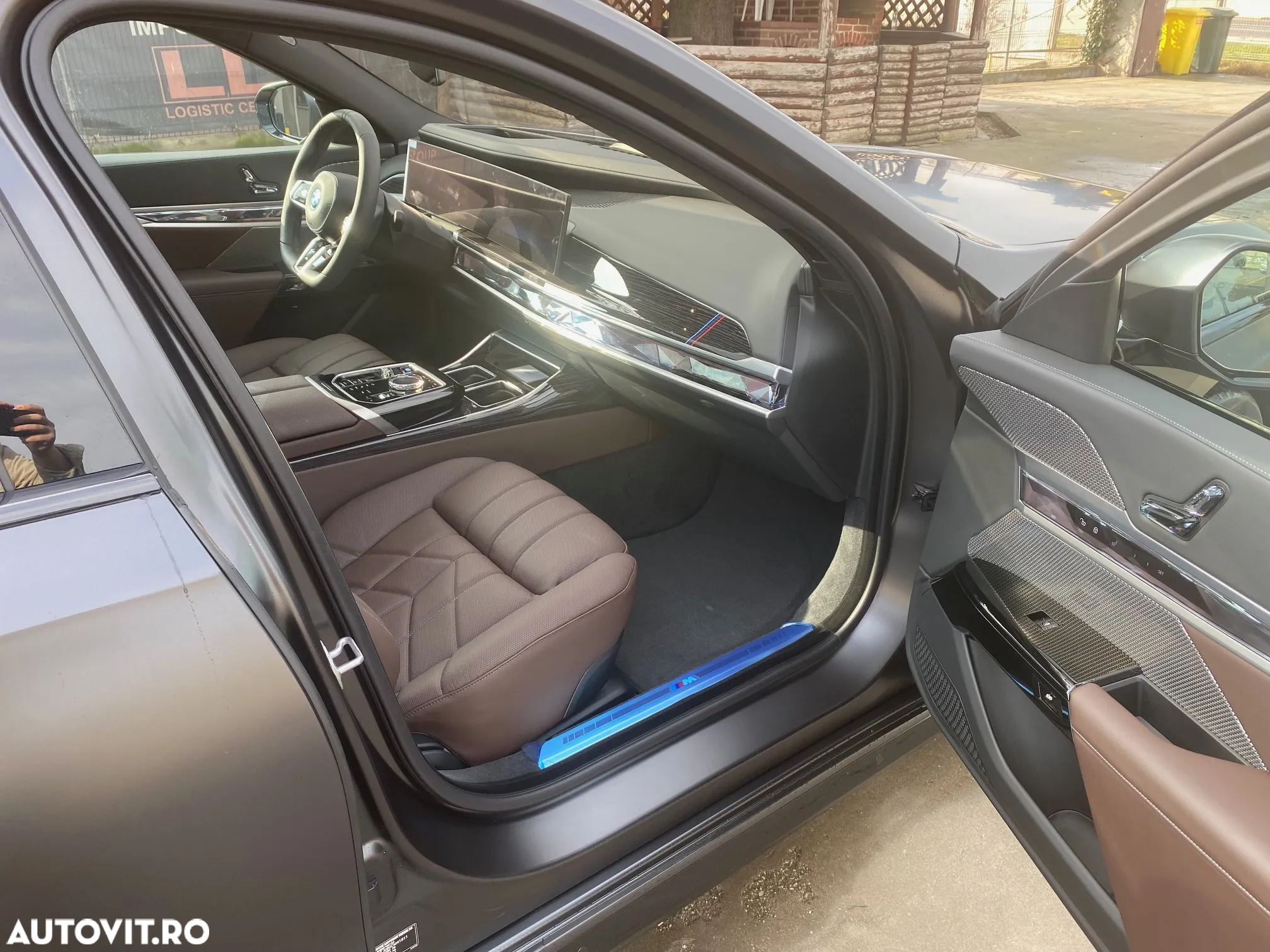 BMW i7 xDrive60 - 13