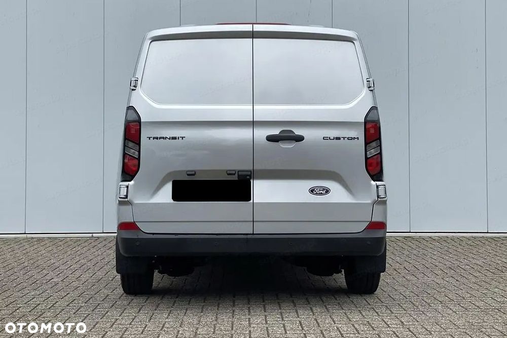 Ford Transit Custom 320 L2H1 Trend A8 2.0 136KM - 8