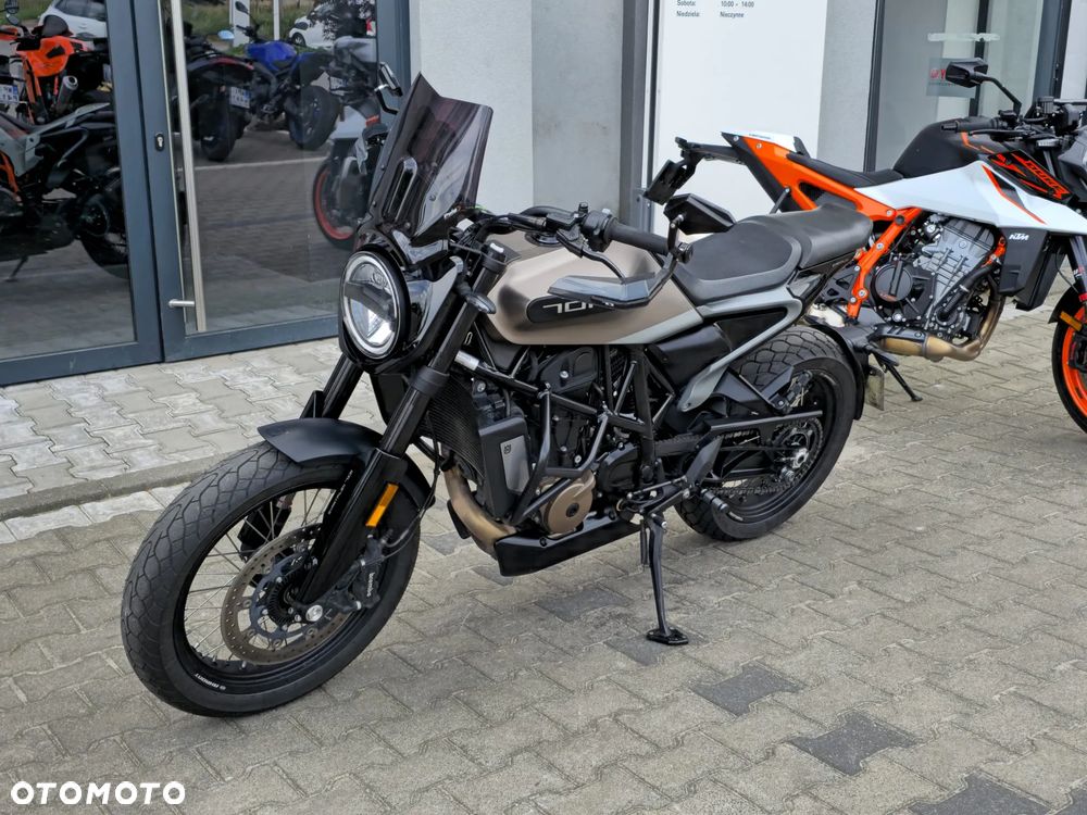 Husqvarna Svartpilen - 10