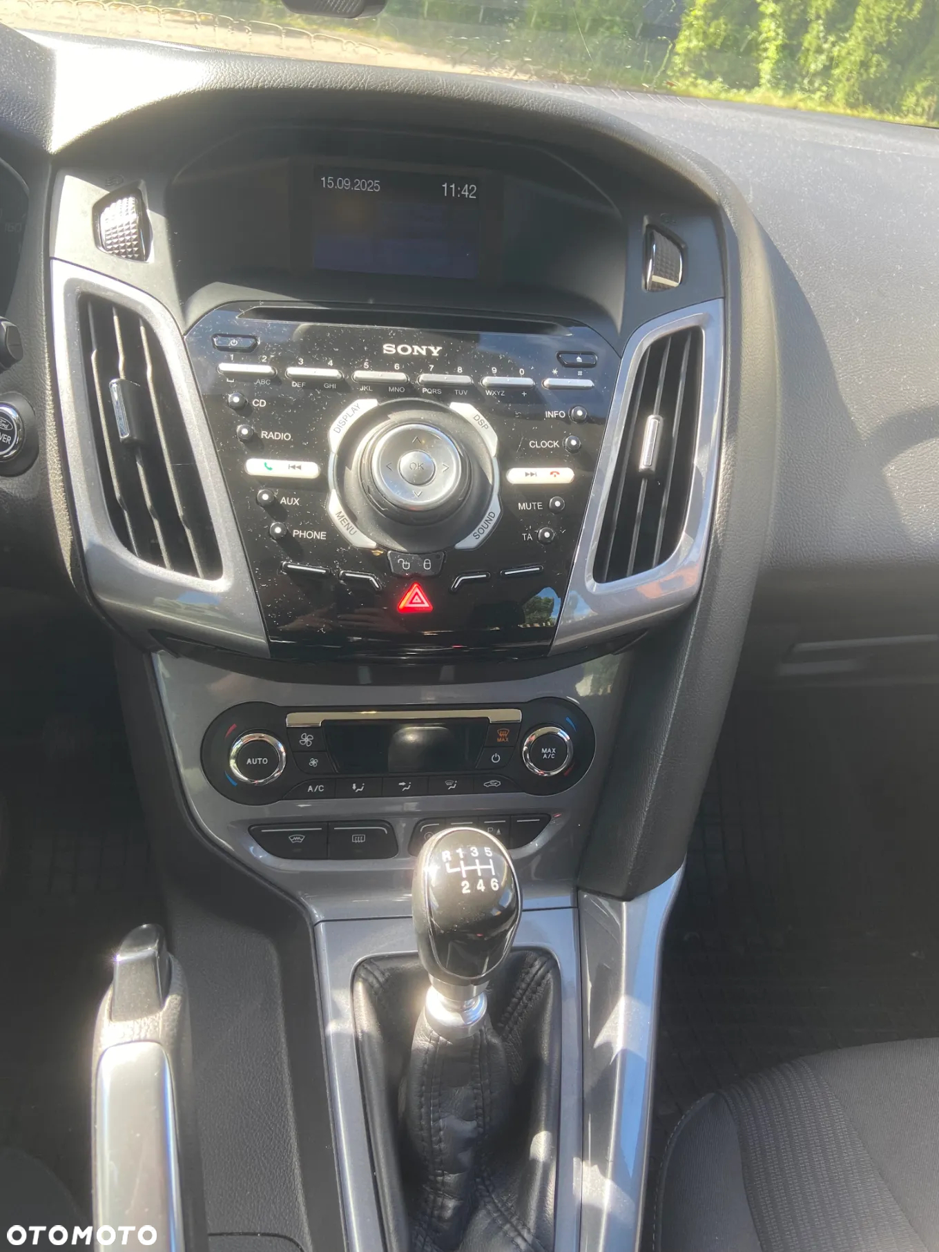 Ford Focus 1.6 EcoBoost Edition - 9