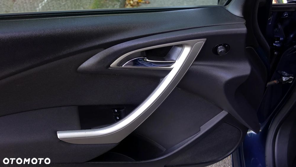 Opel Astra - 2