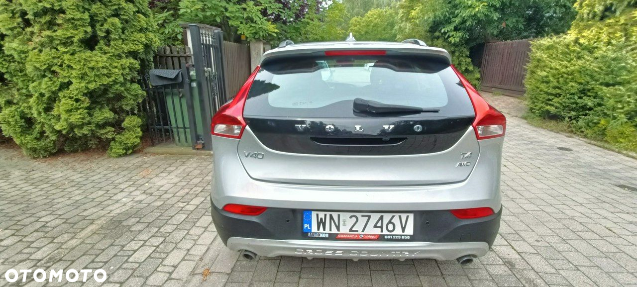 Volvo V40 Cross Country T4 AWD Geartronic Summum - 6