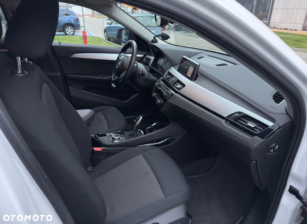 BMW X2 sDrive18i Advantage Plus - 14