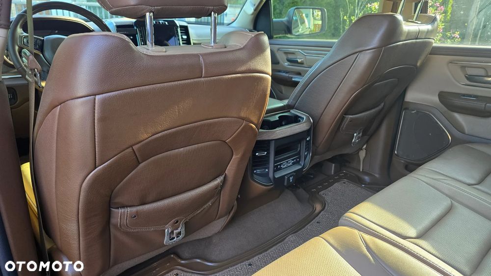 RAM 1500 5.7 Crew Cab Longhorn - 24