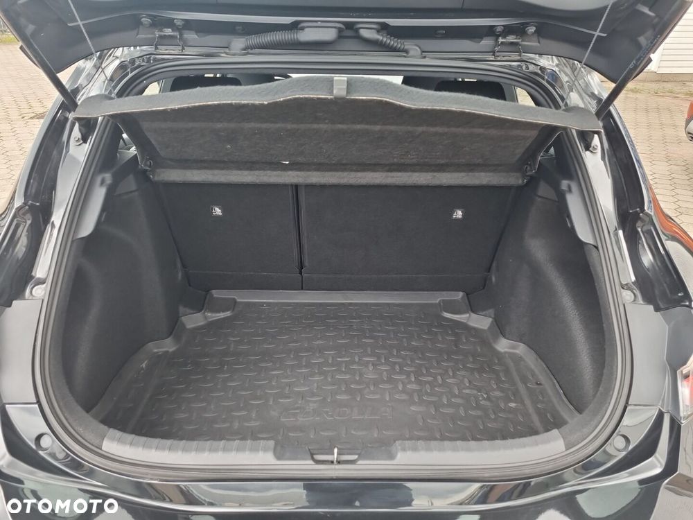 Toyota Corolla 1.2 T Active - 11