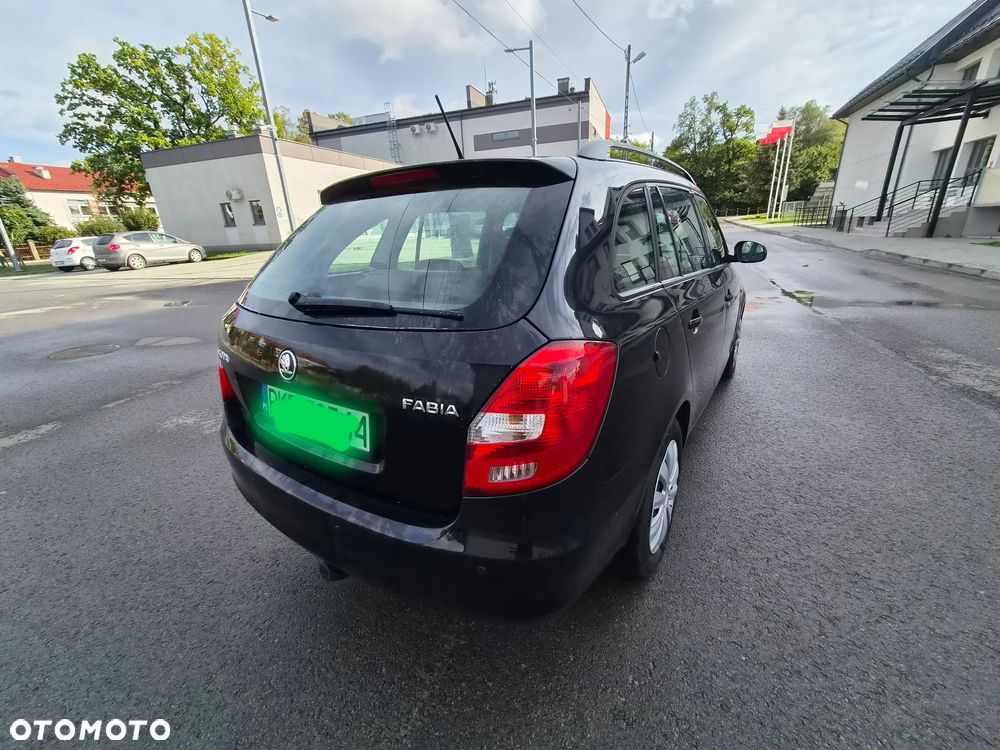 Skoda Fabia - 5