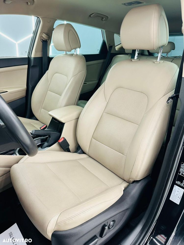 Hyundai Tucson blue 1.7 CRDi 2WD Passion Plus - 16