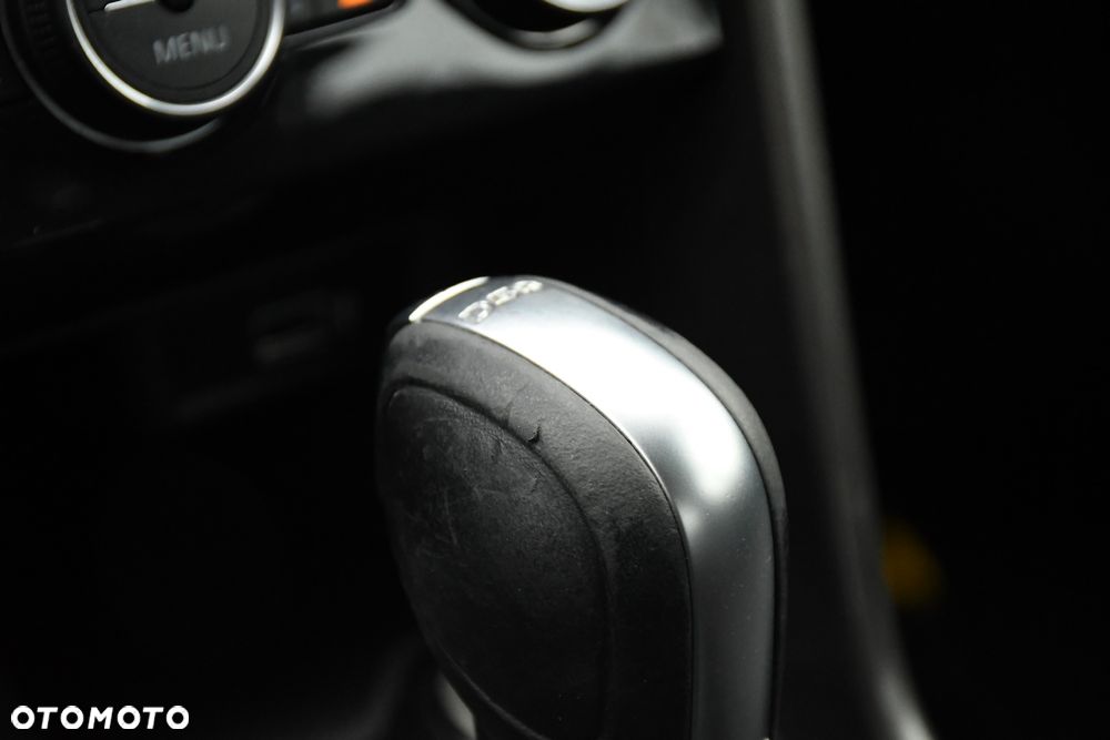 Volkswagen T-Roc 2.0 TDI SCR 4MOTION DSG ACTIVE - 34