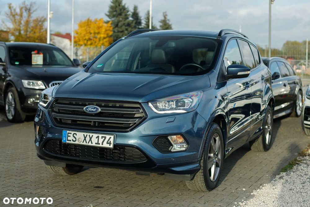 Ford Kuga 1.5 EcoBoost 2x4 ST-Line - 6