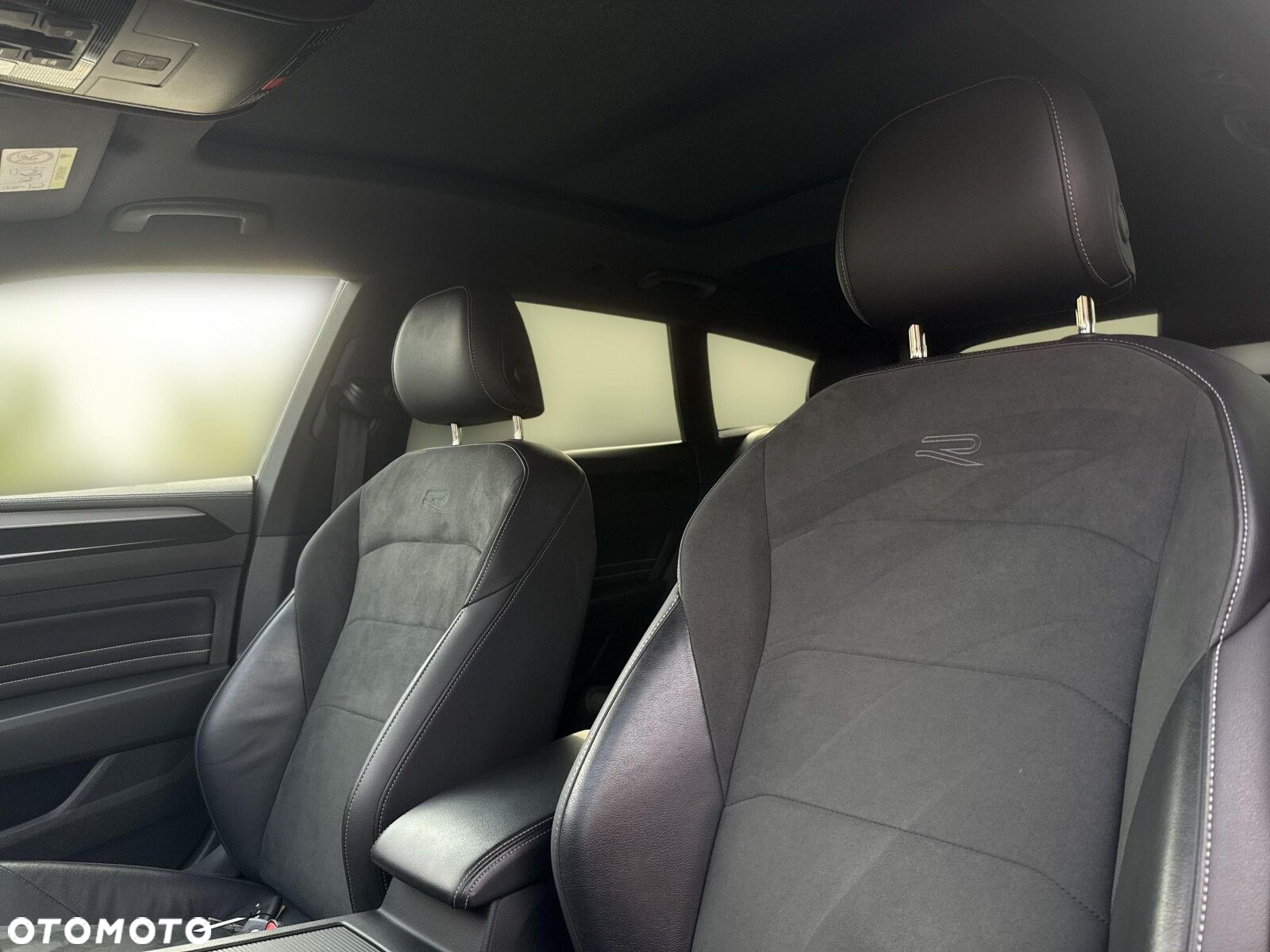 Volkswagen Arteon 2.0 TSI R-Line DSG - 12