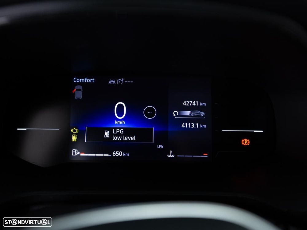 Renault Captur 1.0 TCe Techno Bi-Fuel - 19