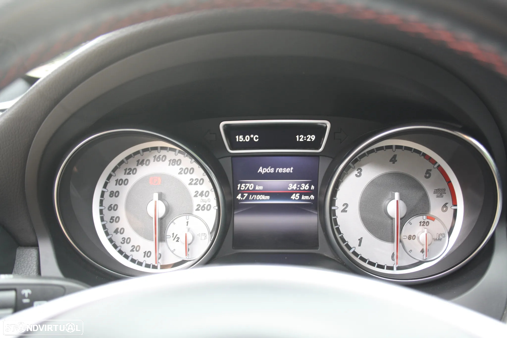 Mercedes-Benz CLA 180 d Shooting Brake AMG Line - 47