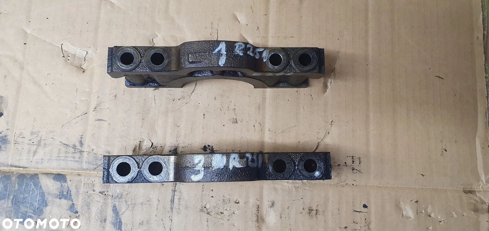 Stopa stopka podpora mocowanie wału Mercedes R-Klasa W251 3.0 CDI 6420110711 - 1