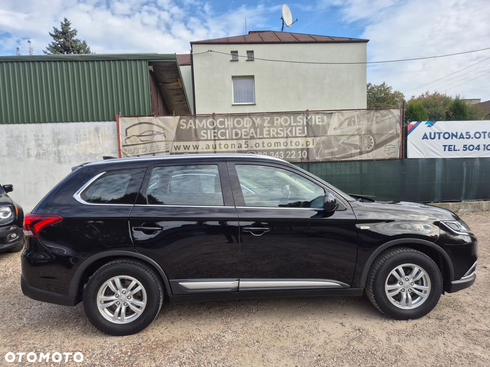 Mitsubishi Outlander - 7