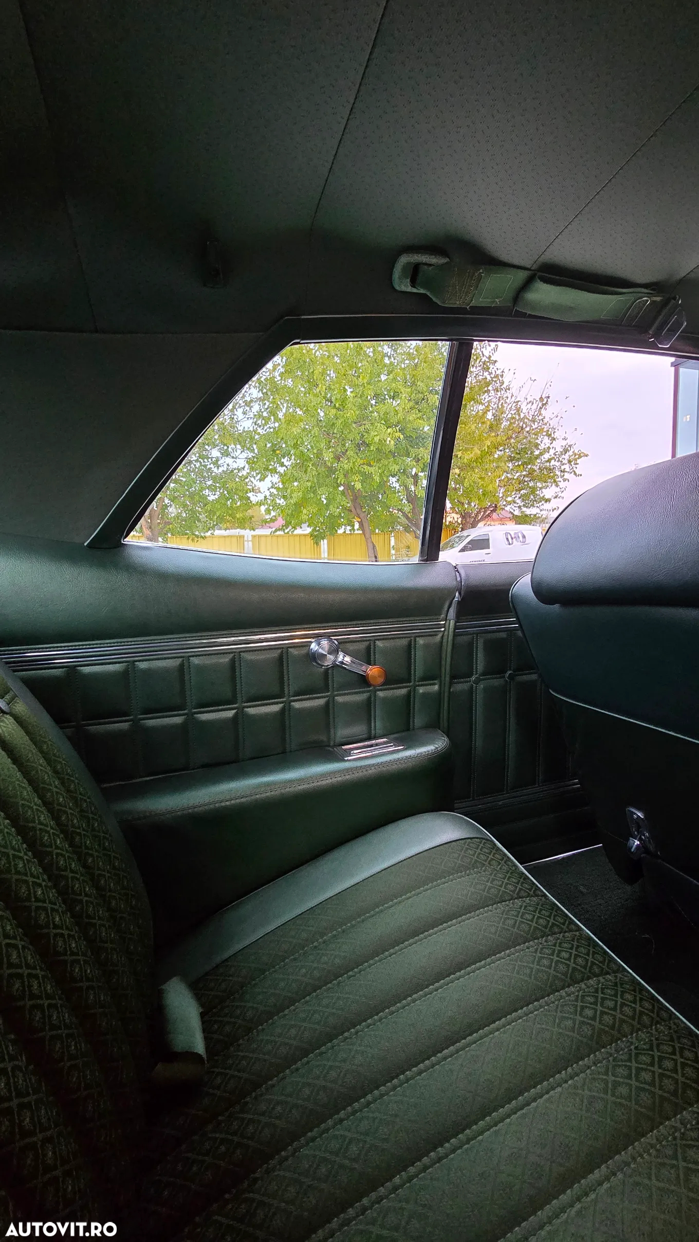 Chevrolet Impala - 12