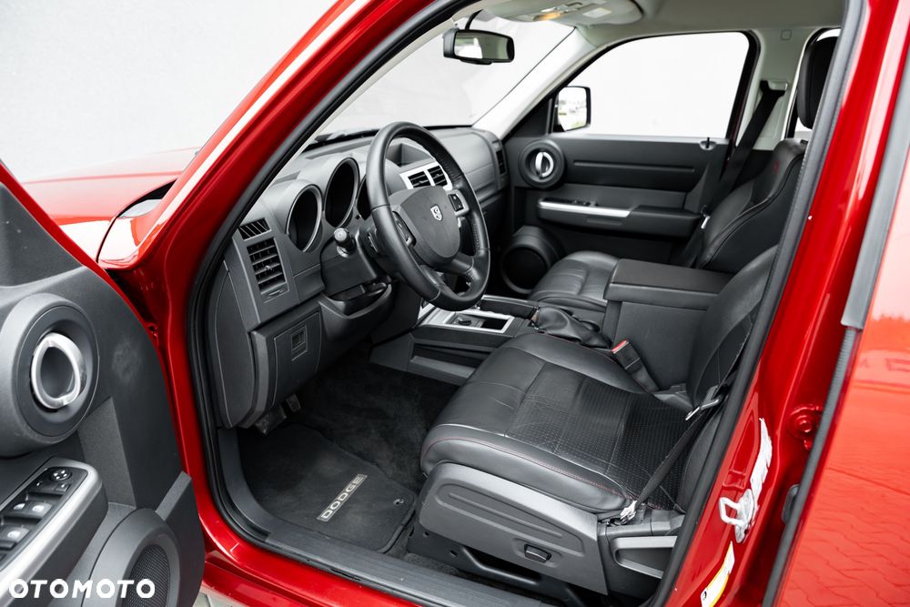 Dodge Nitro 2.8 CRD DPF Automatik R/T - 16