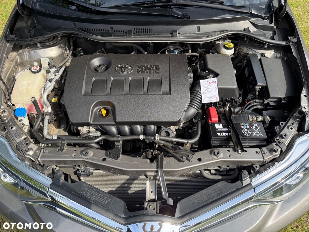 Toyota Auris 1.6 Active - 8
