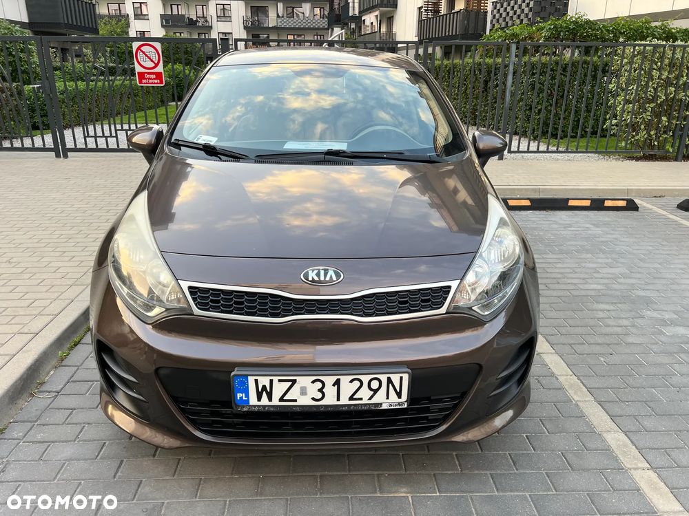 Kia Rio 1.4 M - 6