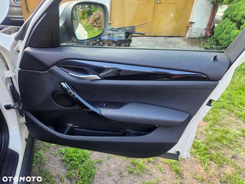 BMW X1 xDrive18d xLine - 39