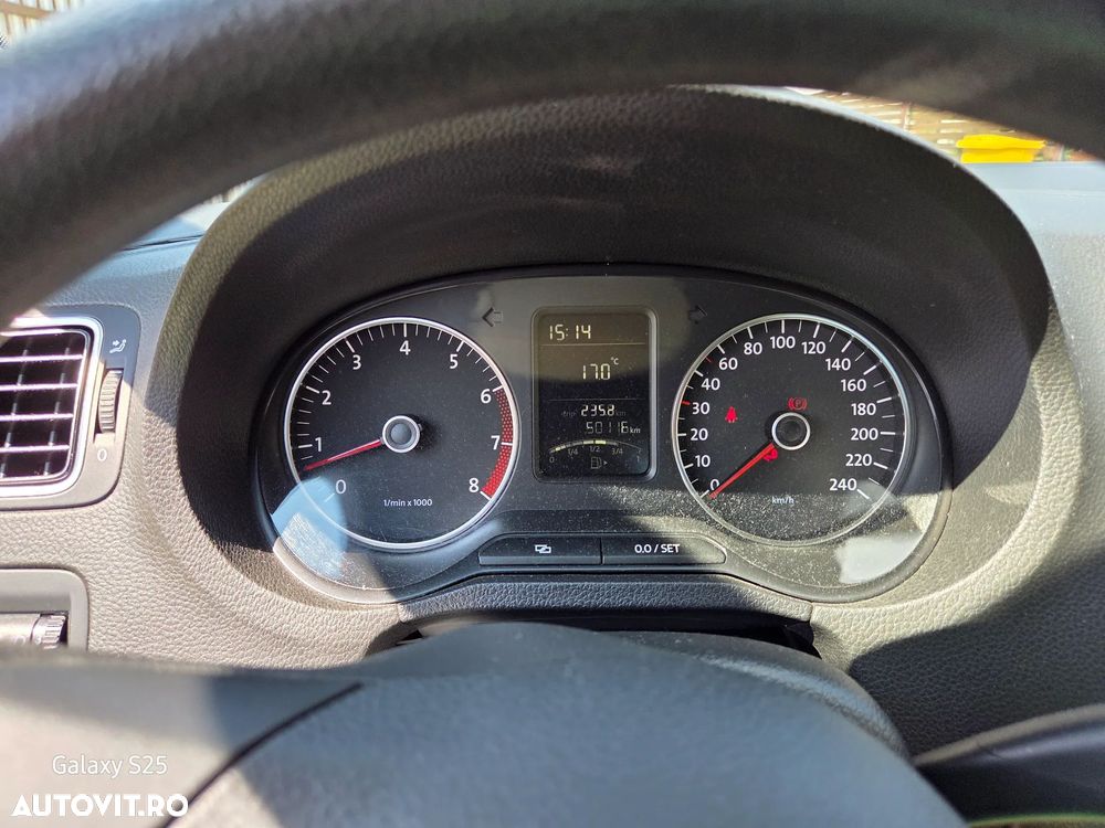 Volkswagen Polo 1.2 TSI Comfortline - 10