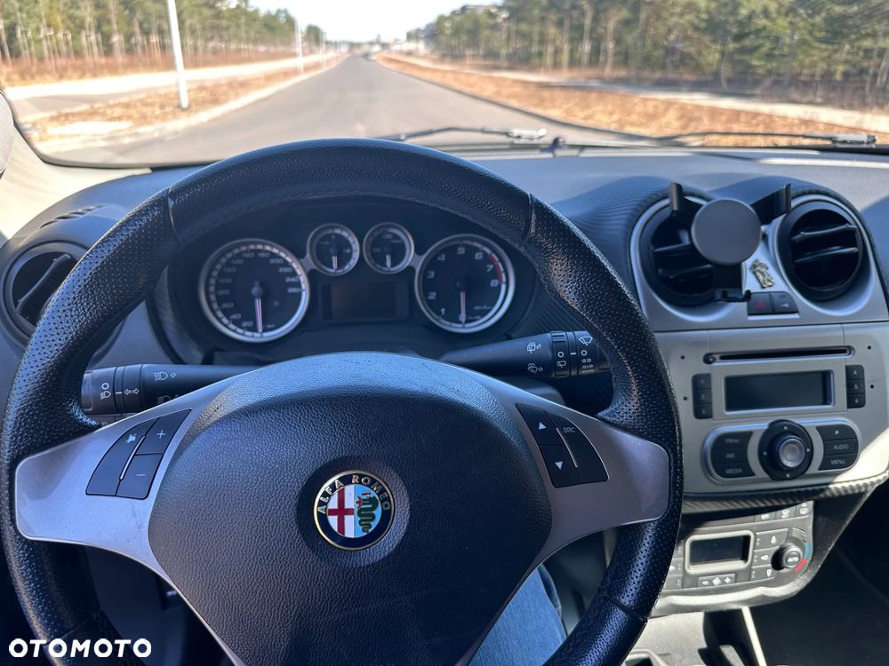 Alfa Romeo Mito 1.4 8V - 13