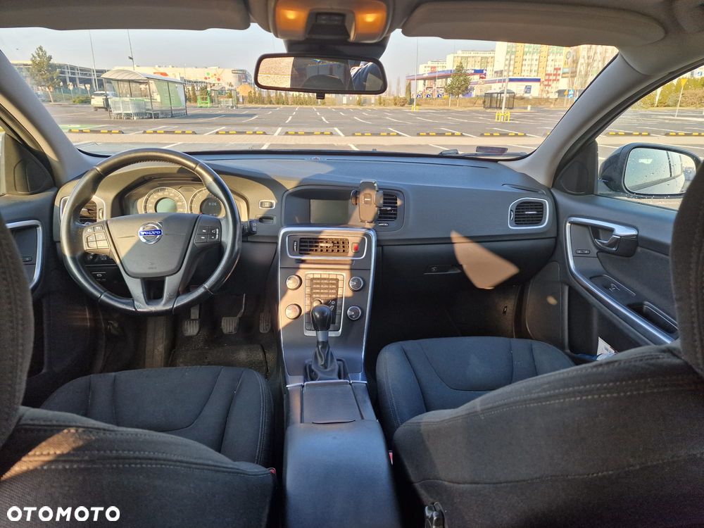 Volvo V60 DRIVe - 5