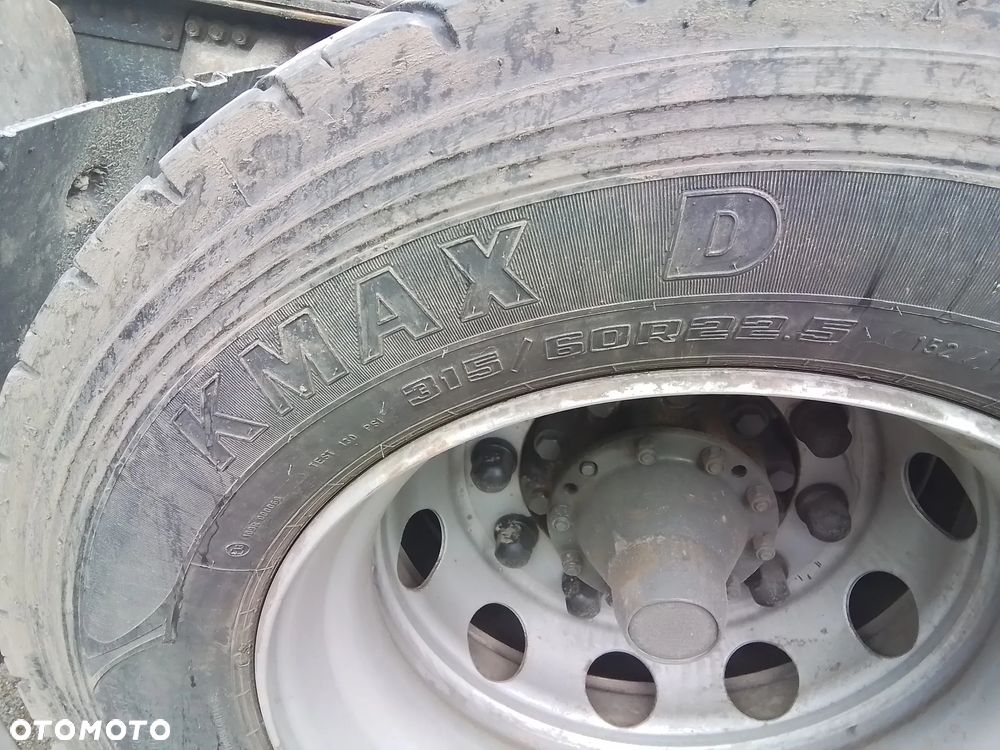 Opony 315/60/22,5 tył - 3
