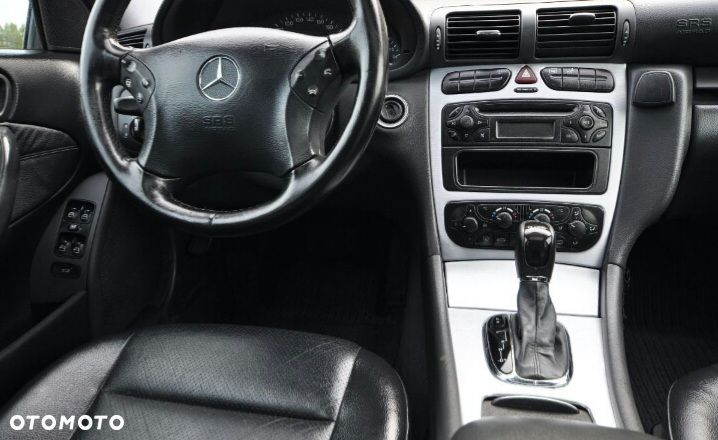 Mercedes-Benz Klasa C - 7