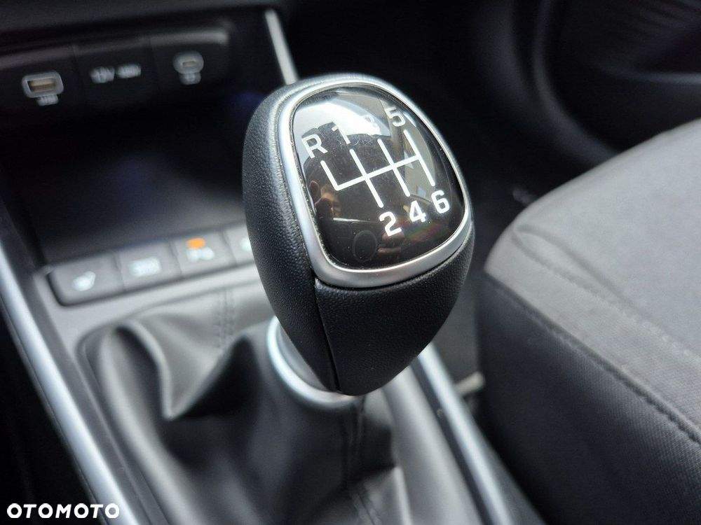 Hyundai Bayon 1.0 T-GDI Smart - 41