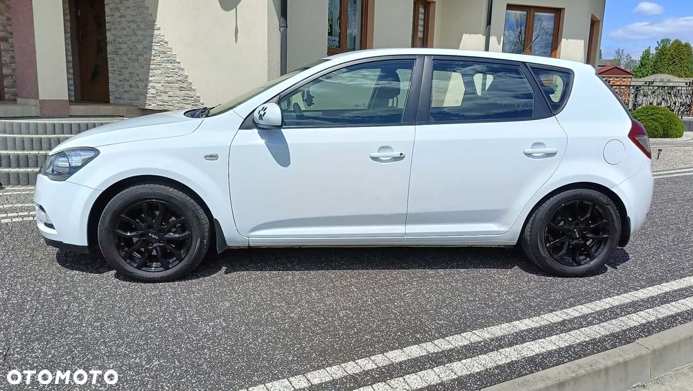 Kia Ceed 1.6 Crdi L - 4