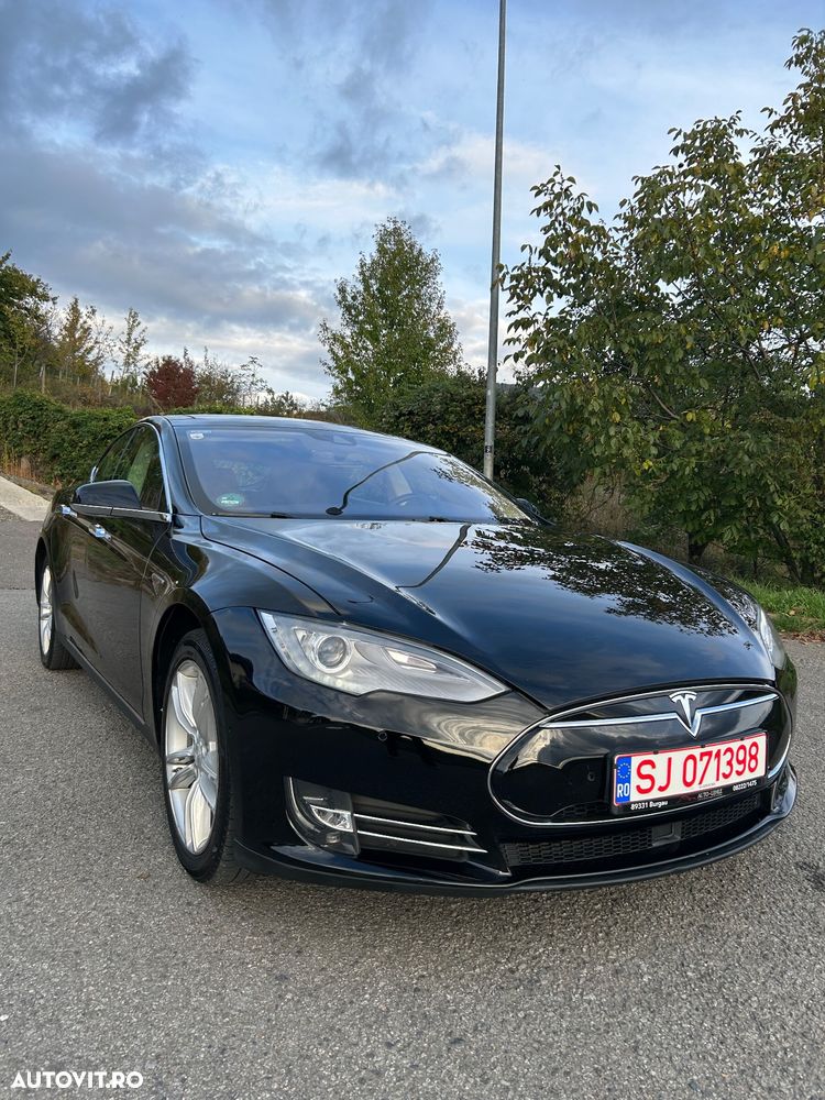 Tesla Model S 85D Allradantrieb - 1