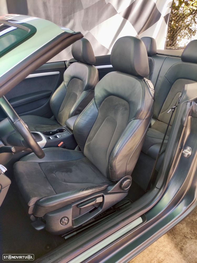Audi A5 Cabrio 2.0 TDi S-line - 11