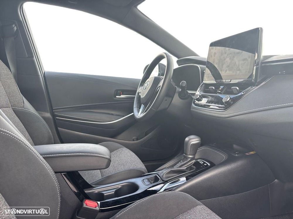 Toyota Corolla Touring Sports 1.8 Hybrid Comfort Plus - 17