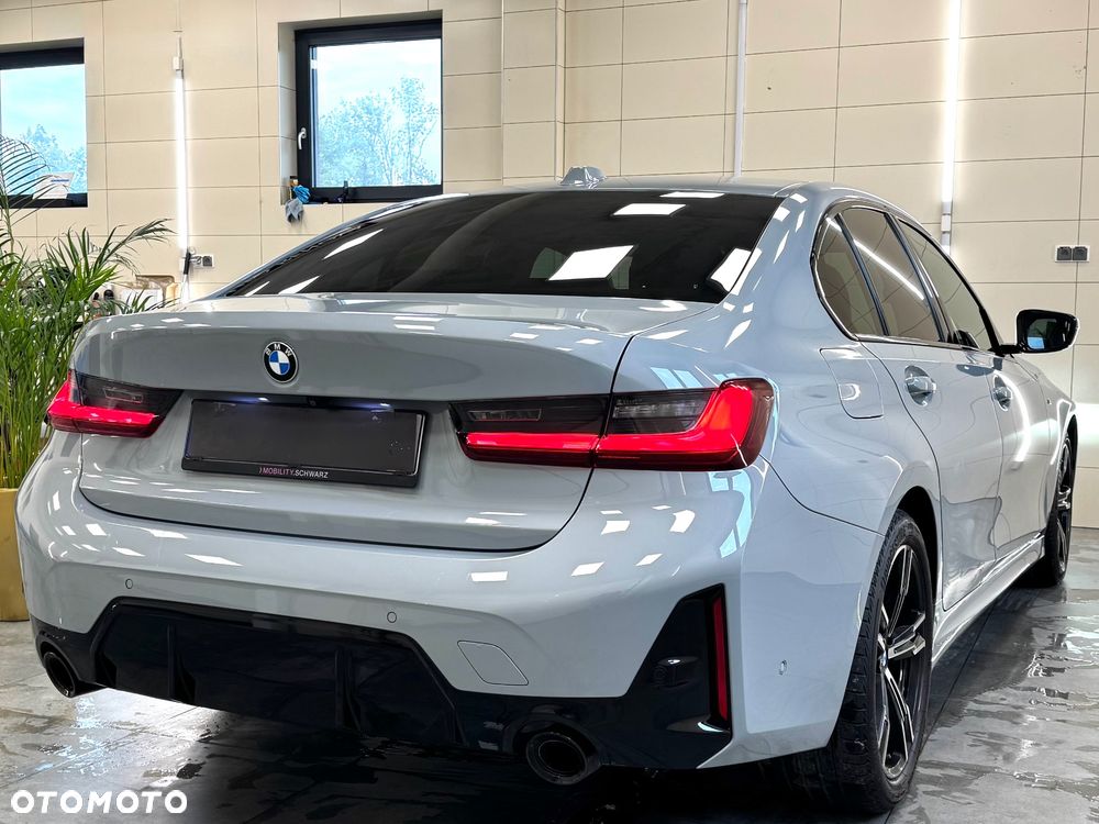 BMW Seria 3 320d xDrive mHEV M Sport sport - 10