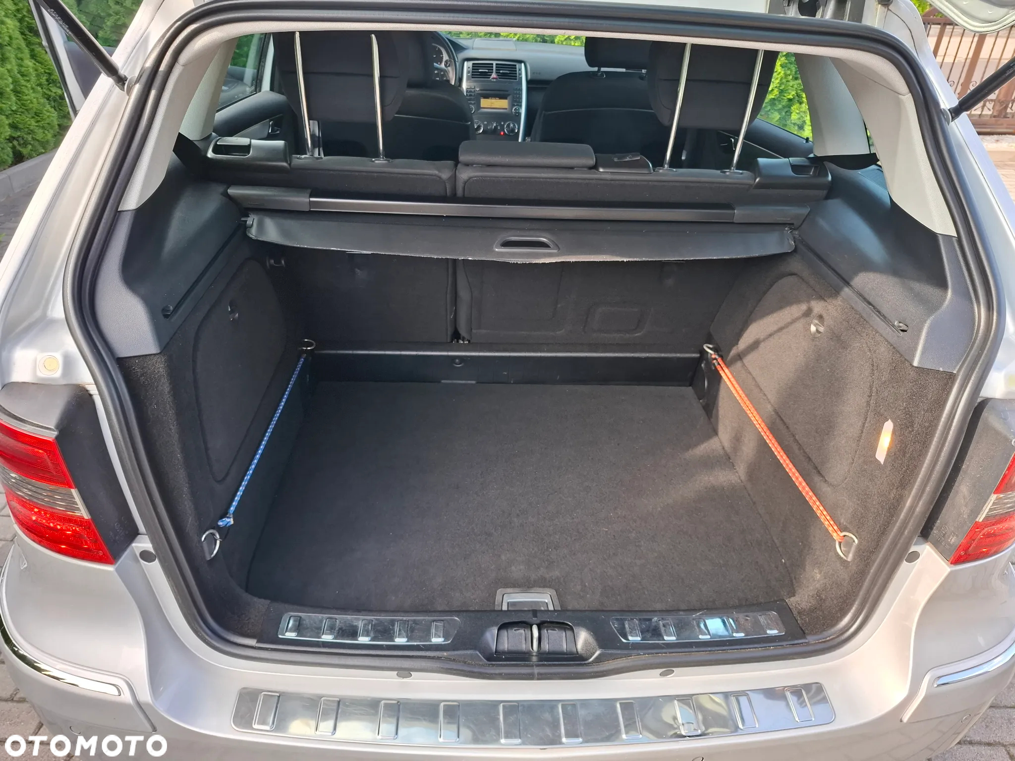 Mercedes-Benz Klasa B 180 CDI Autotronic - 21