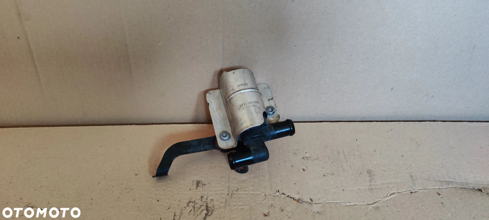 DODATKOWA POMPA WODY AUDI A6 A7 C7 4g0121146 - 1