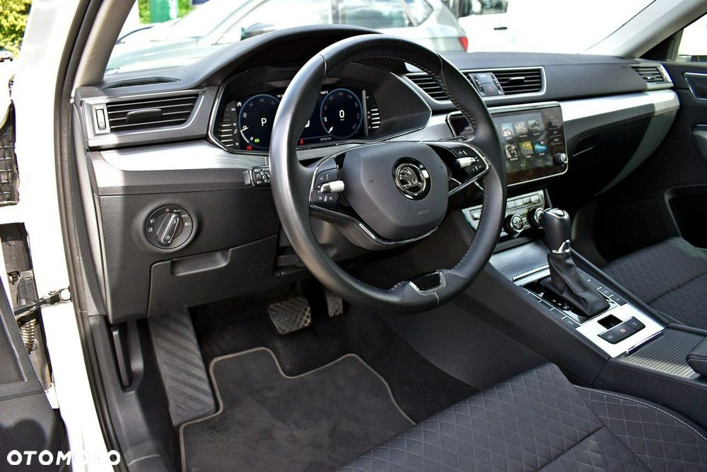 Skoda Superb 1.5 TSI Ambition DSG - 10
