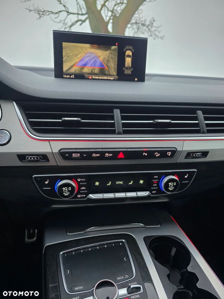 Audi Q7 - 17